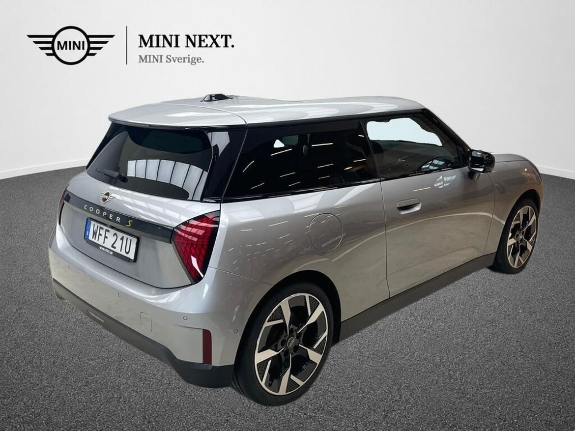 MINI Cooper SE Classic Trim, Paket XL 2024, bild 5/10