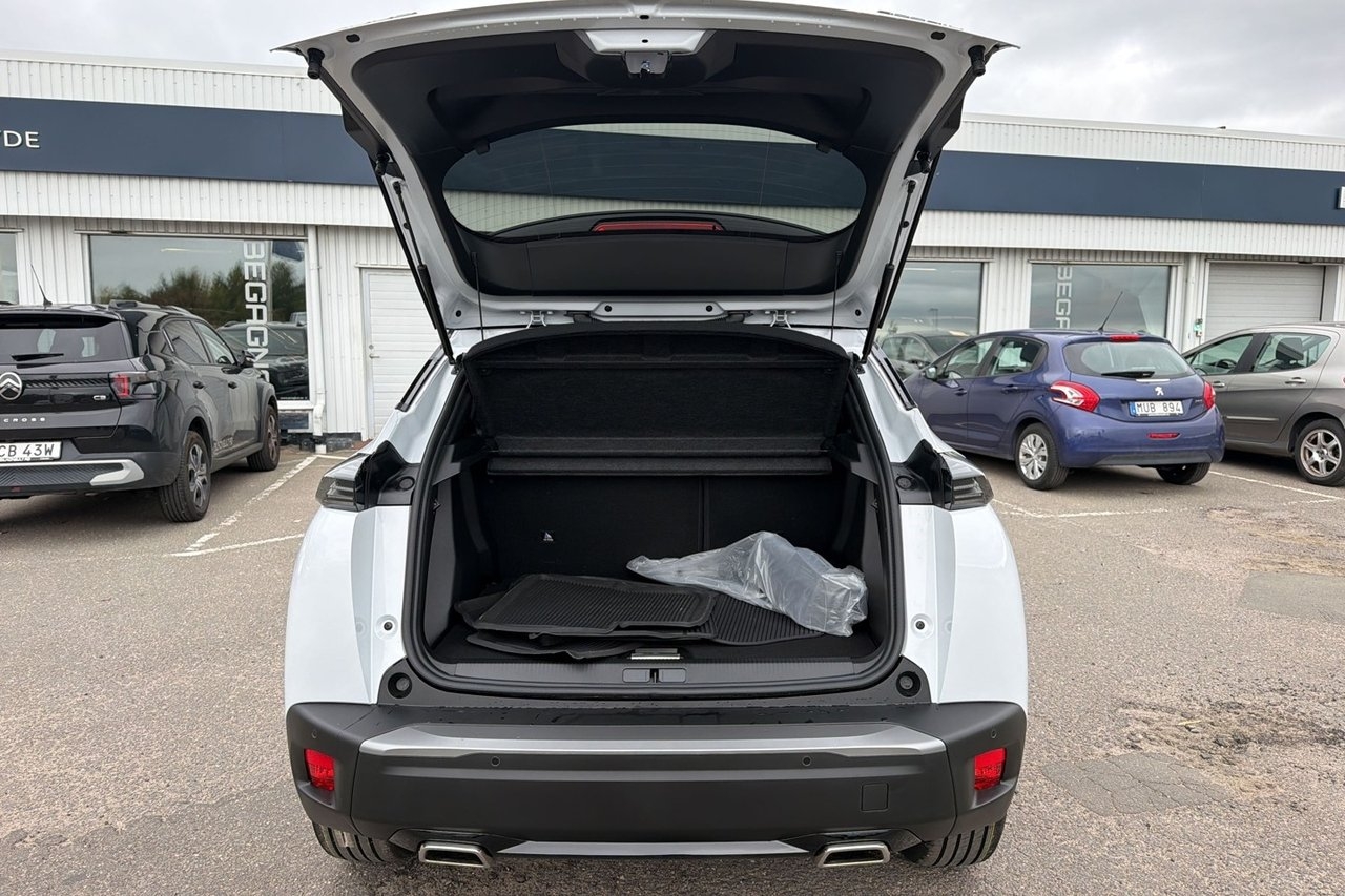 Peugeot 2008 Hybrid GT 145hk 2026, bild 8/8