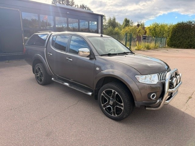 Mitsubishi L200 2012, bild 4/10