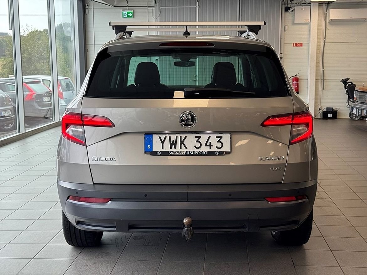 Skoda Karoq 2019, bild 4/10