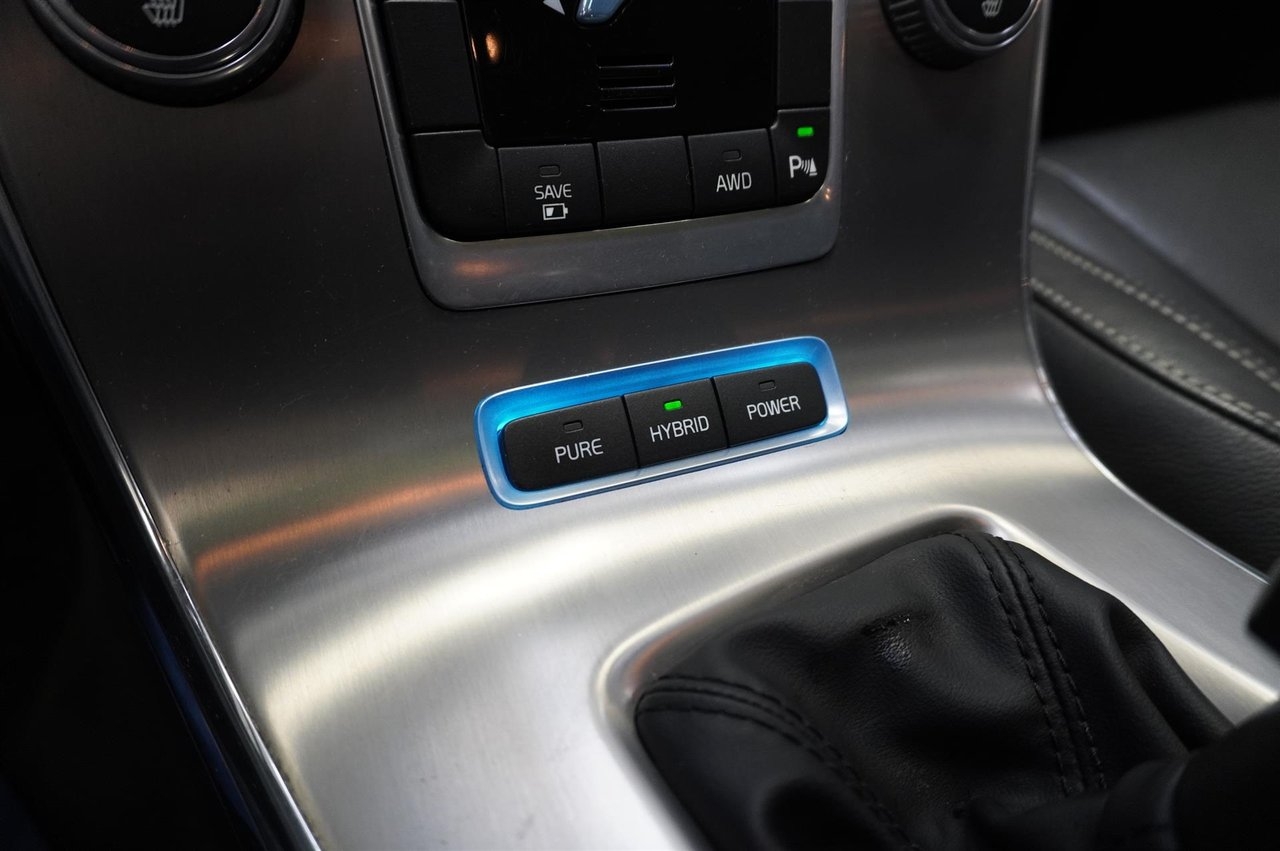 Volvo V60 2016, photo 5/10