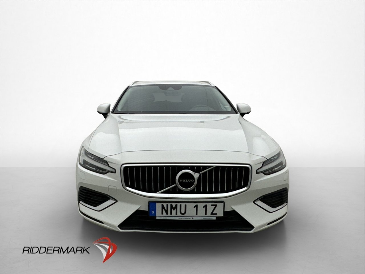 Volvo V60 2021, bild 2/10