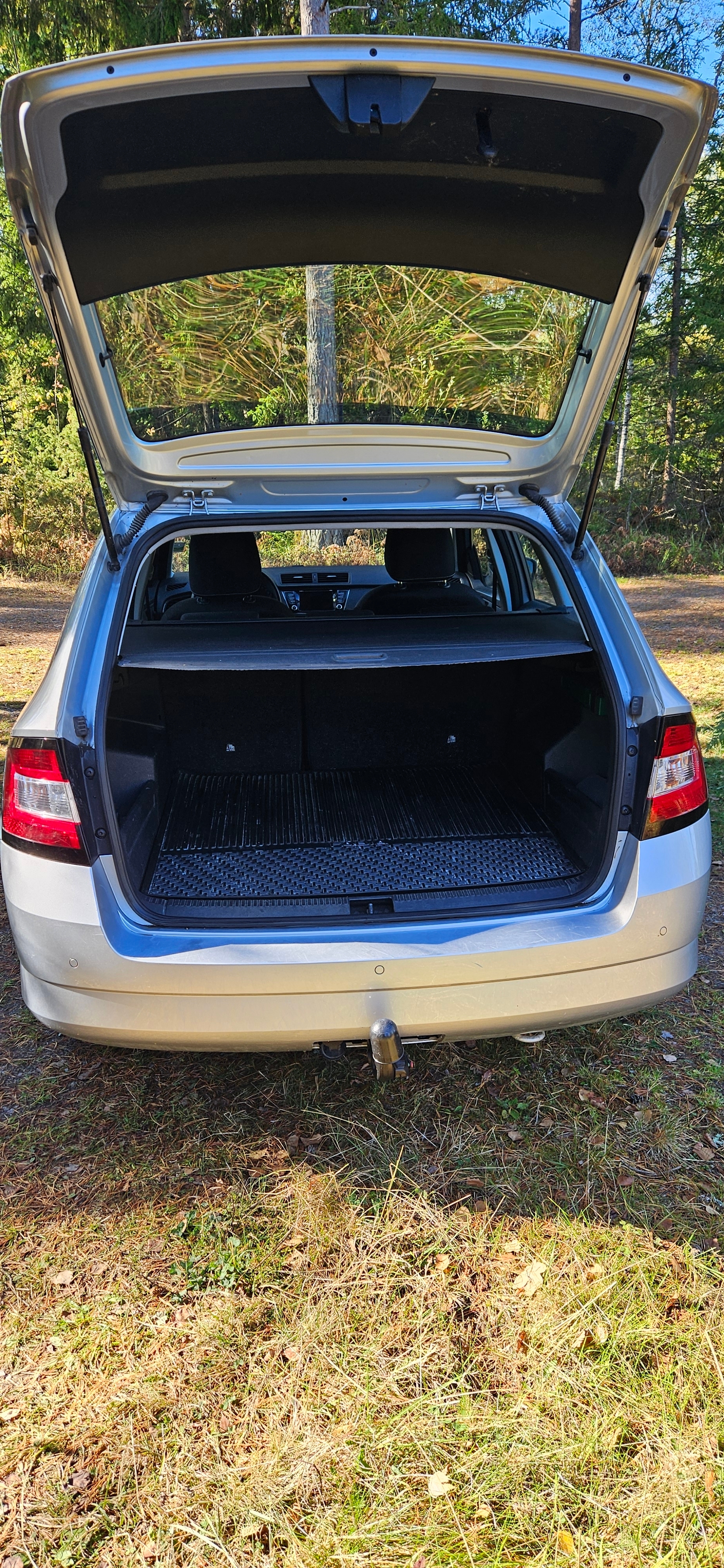 Skoda Fabia Kombi 1.0 TSI Manuell 2018, bild 4/8