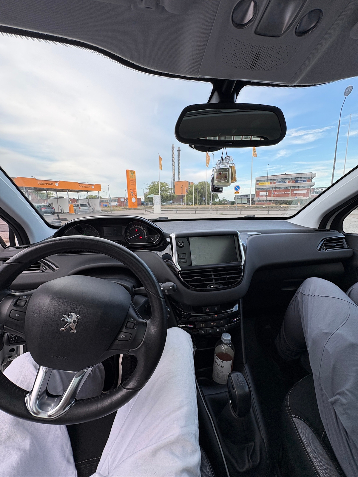 Peugeot 208 2016, bild 8/8