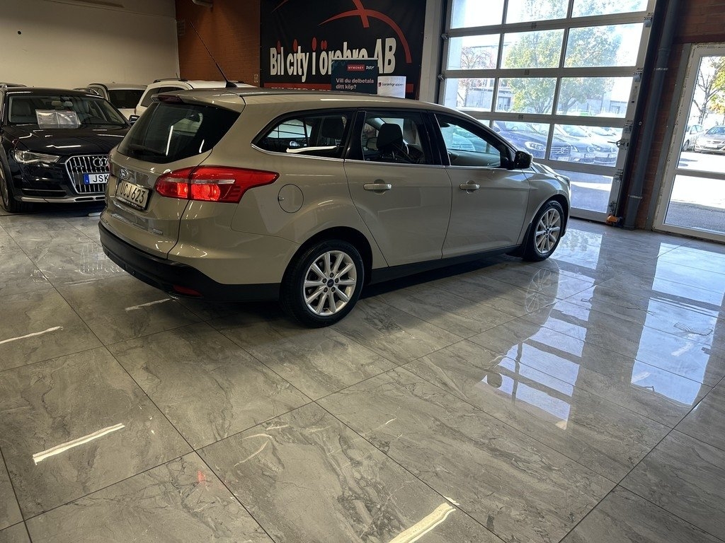 Ford Focus 2015, photo 4/10