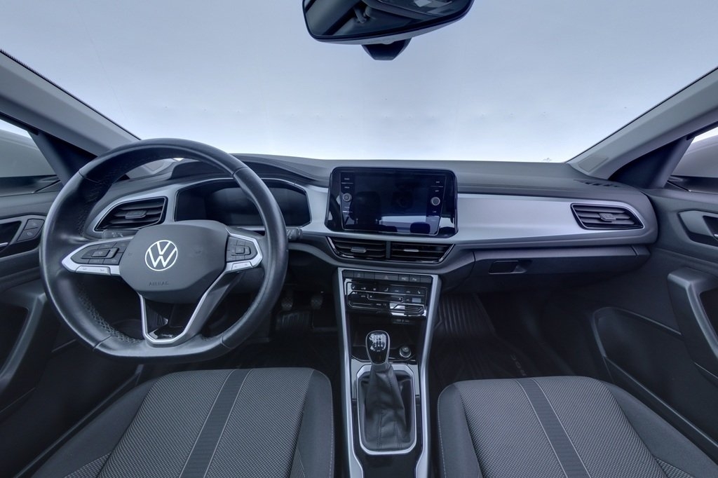 Volkswagen T-Roc 2023, bild 7/23