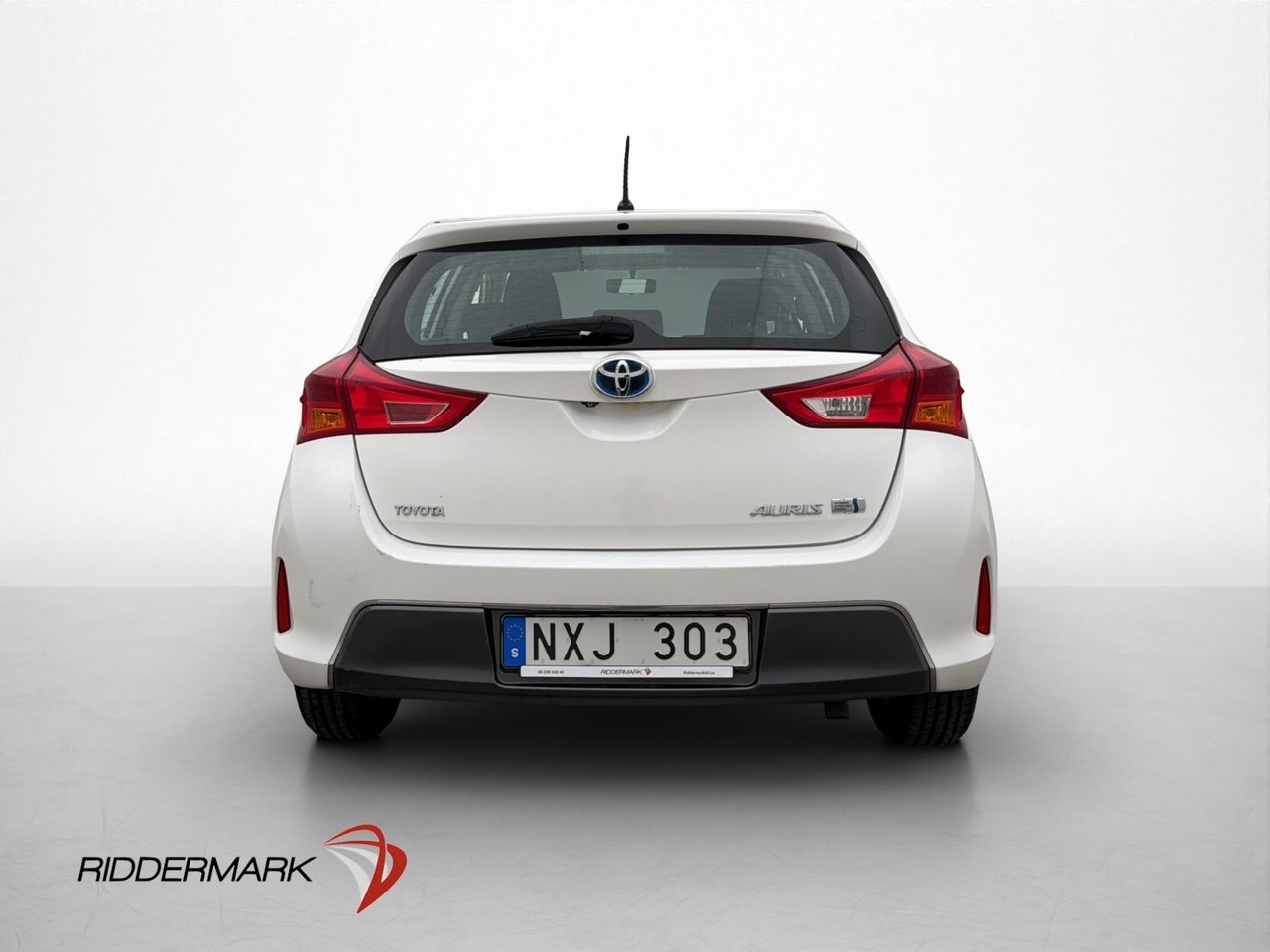 Toyota Auris 2013, kuva 7/30