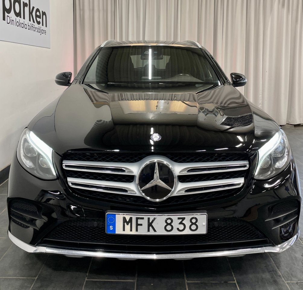Mercedes-Benz GLC 2016, bild 3/10