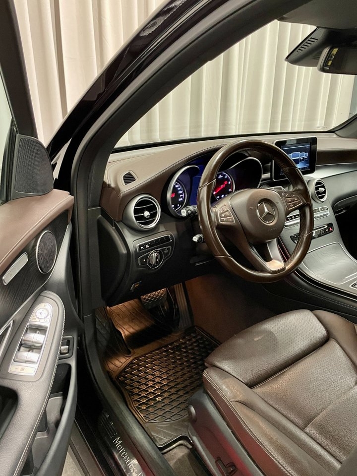 Mercedes-Benz GLC 2016, bild 6/10