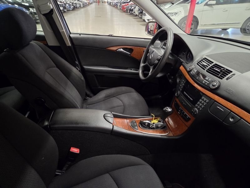 Mercedes-Benz E 2008, bild 4/10