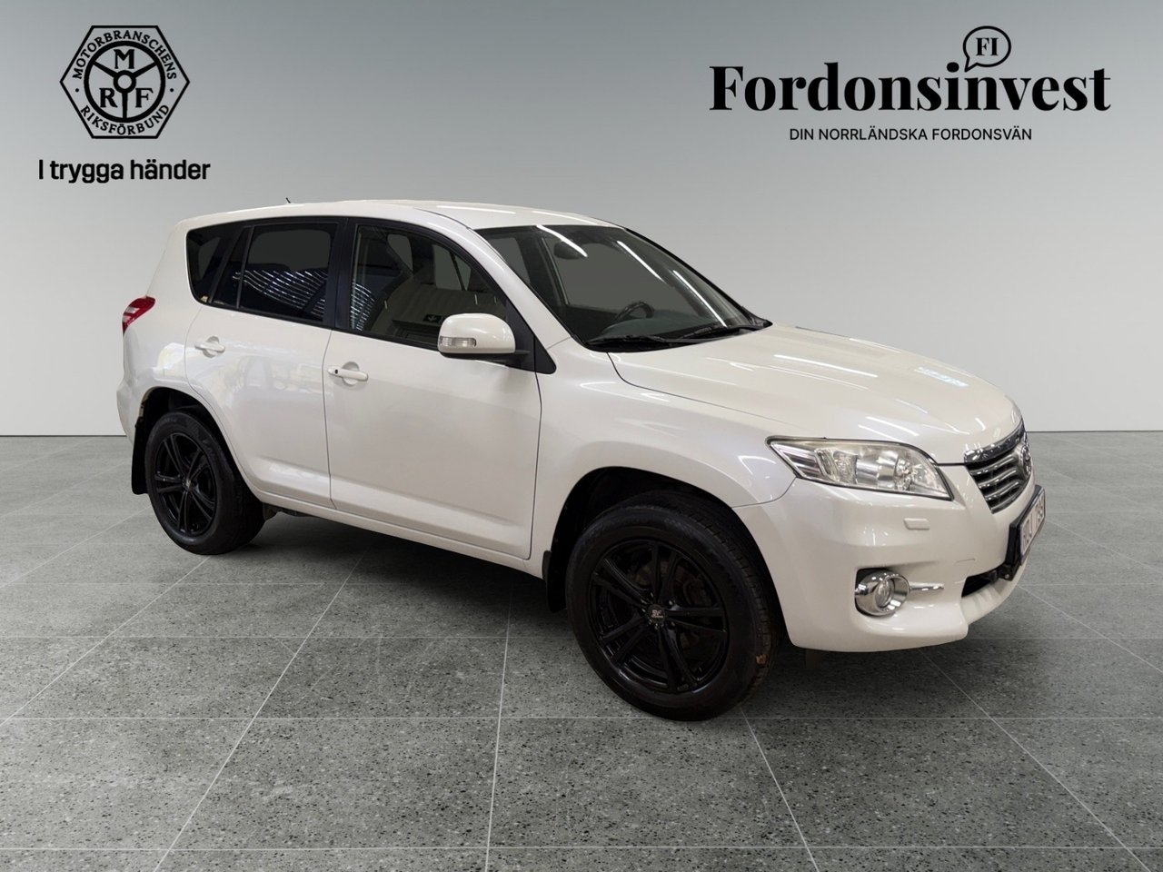 Toyota RAV4 2.0 VVT-i 4x4 Euro 5 2012, bild 2/10