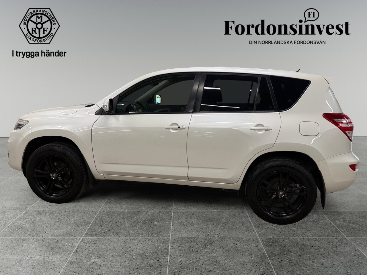 Toyota RAV4 2.0 VVT-i 4x4 Euro 5 2012, bild 3/10