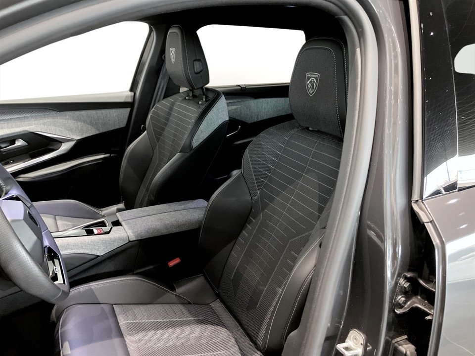 Peugeot 5008 GT Hybrid 145hk Aut 7-SITS 2025, bild 5/10