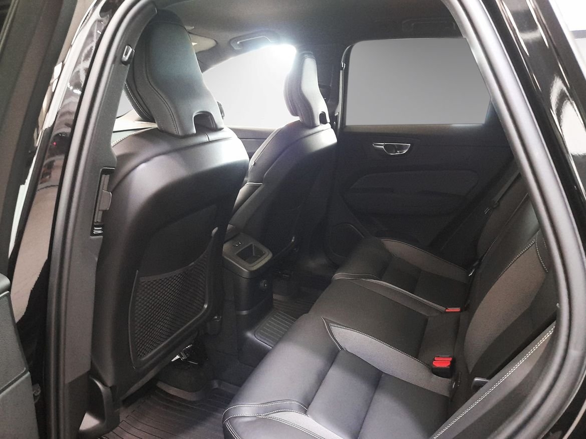 Volvo XC60 T6 Plus Black Nordic Edition 2026, kuva 6/10