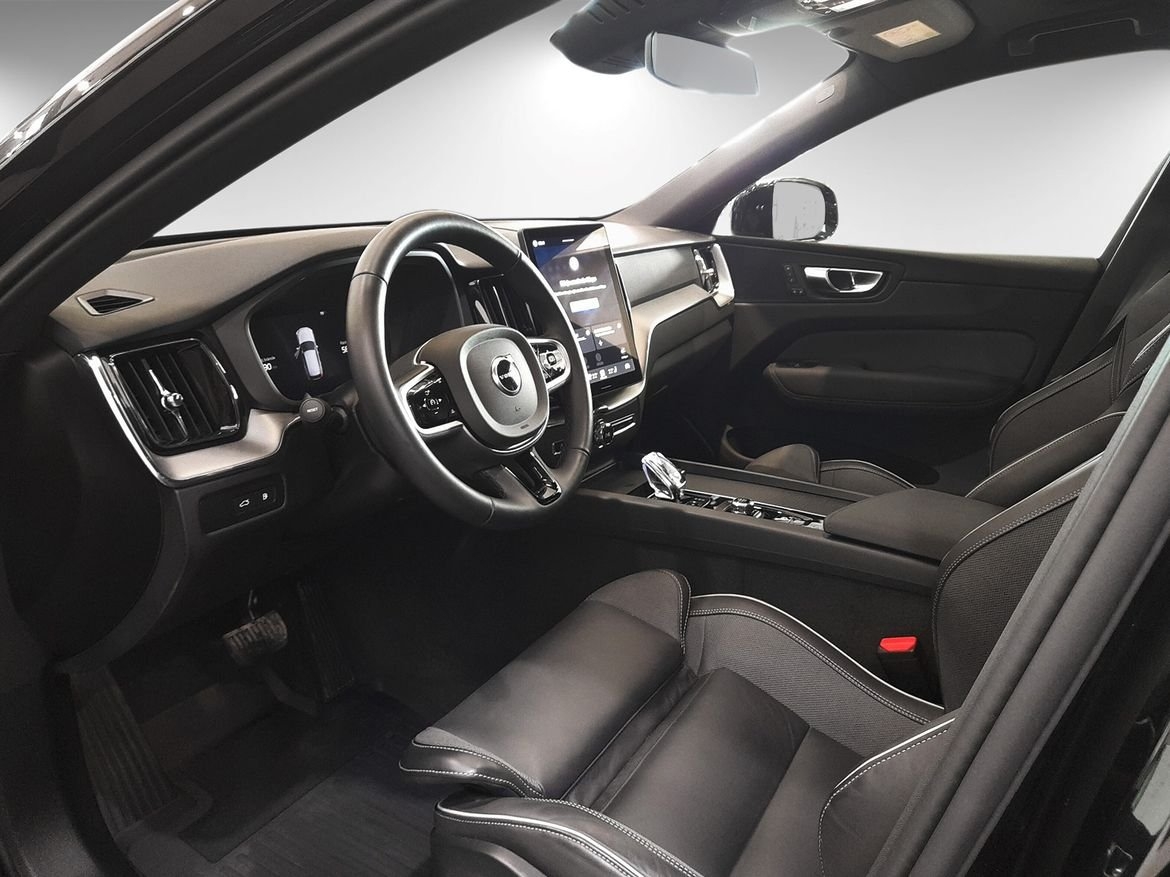 Volvo XC60 T6 Plus Black Nordic Edition 2026, kuva 5/10