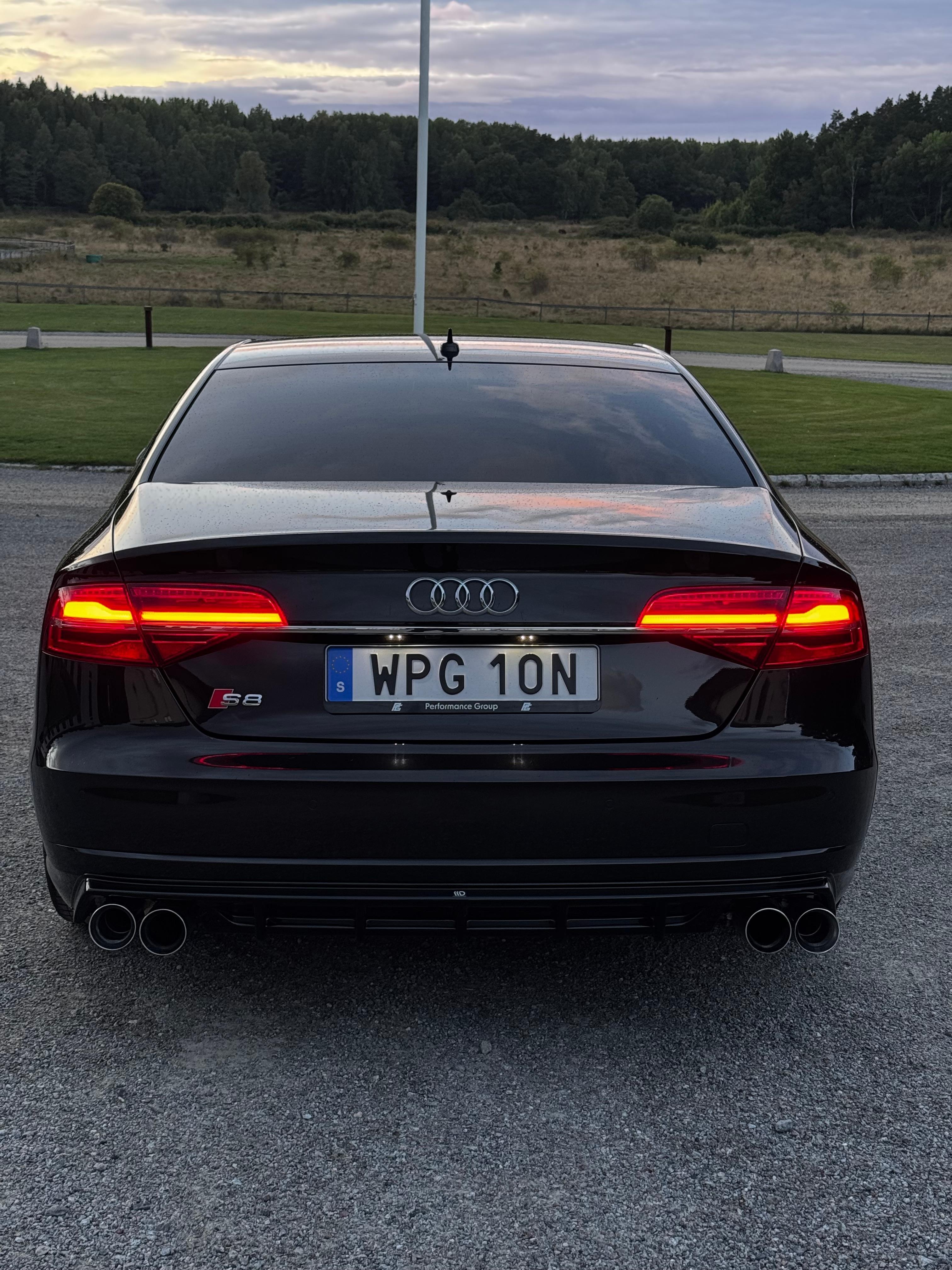 Audi S8 4.0 V8 TFSI quattro TipTronic 2015, bild 4/10