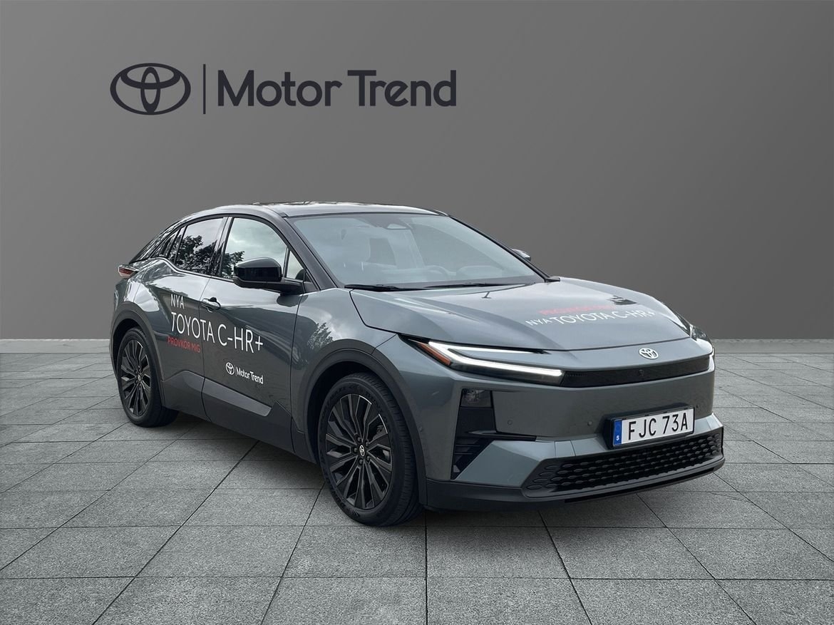 Toyota C-HR EXECUTIVE AWD 2026, kuva 7/10