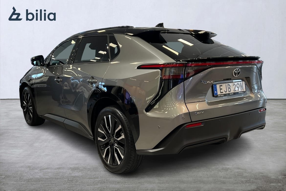 Toyota bZ4X AWD Executive 2026, bild 2/10