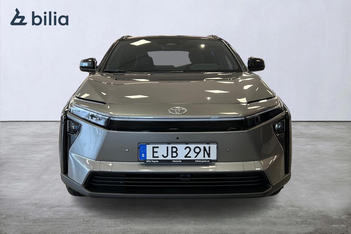 Toyota bZ4X AWD Executive 2026, bild 6/10