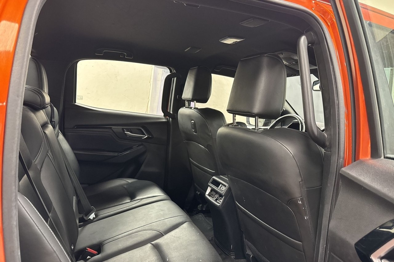 Isuzu D-max Crew Cab 1.9 4WD 2021, kuva 7/10
