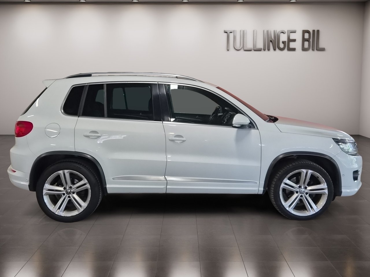 Volkswagen Tiguan 2016, bild 6/10