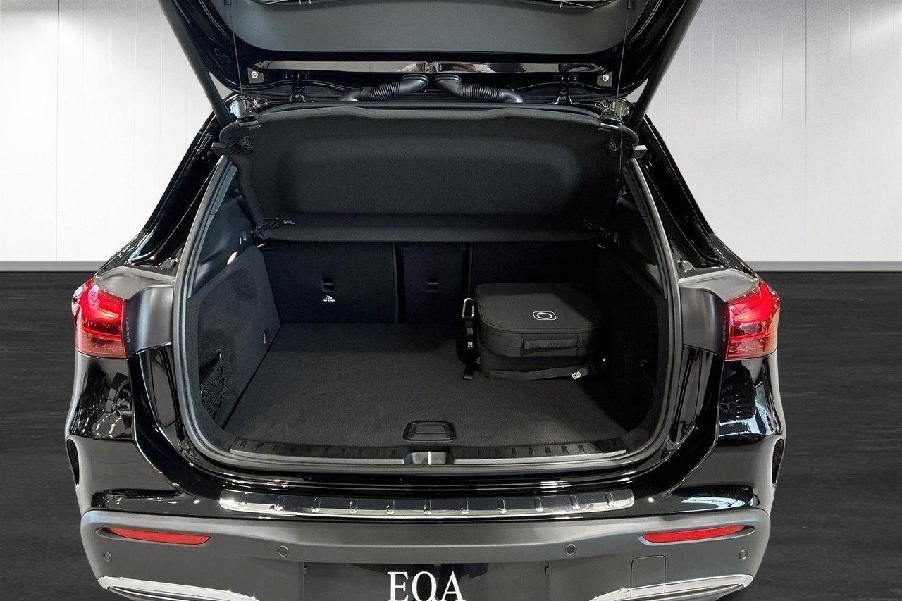 Mercedes-Benz EQA 250+ Special Edition 2027, photo 7/14