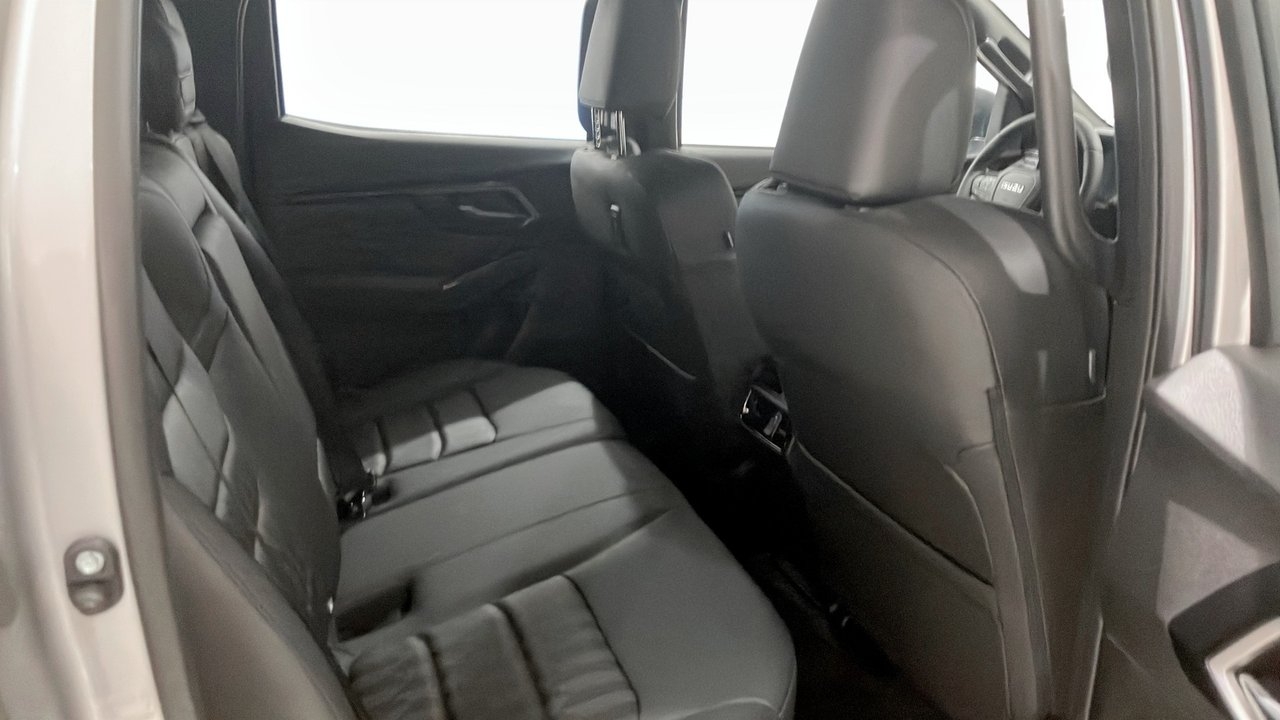Isuzu D-max XRX DC AT CNG 2024, bild 5/9