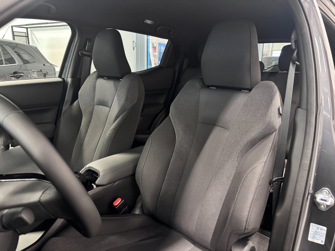 Suzuki eVitara 61kWh, 4X4 Select 2026, photo 6/10
