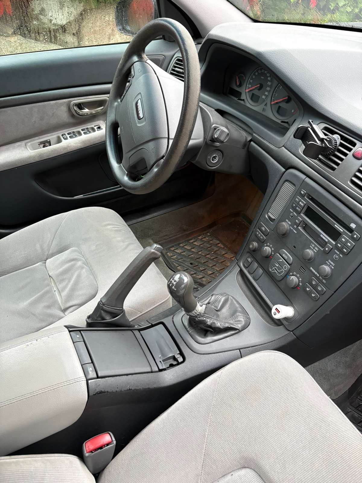 Volvo S80 2.4 Manuell 2001, bild 5/5