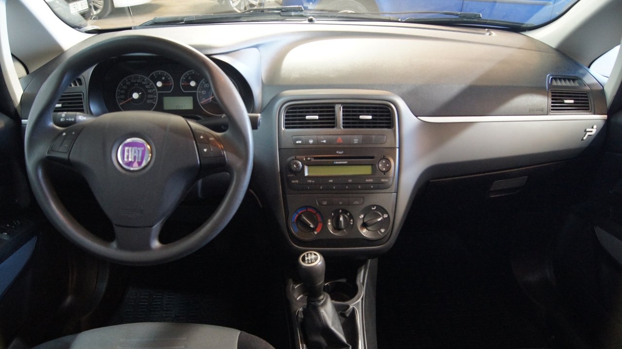 Fiat Grande Punto 2008, bild 6/9