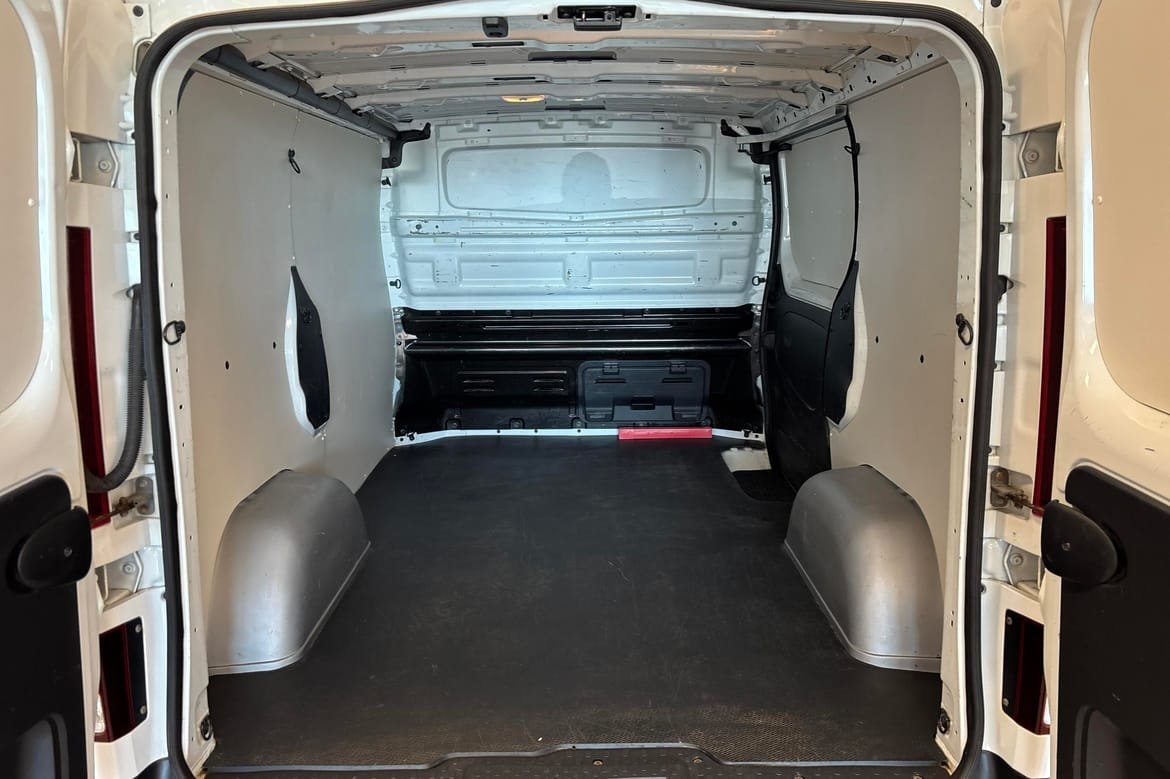 Fiat Talento 1.6 Ecojet 125hk Skåp 2018, bild 6/8