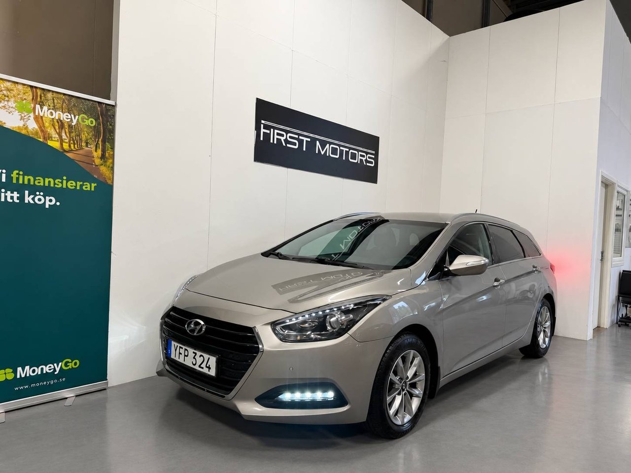 Hyundai i40 2016, bild 2/10