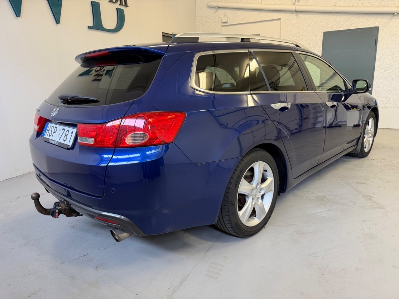 Honda Accord Tourer 2.4 i-VTEC Executive 2009, bild 4/10
