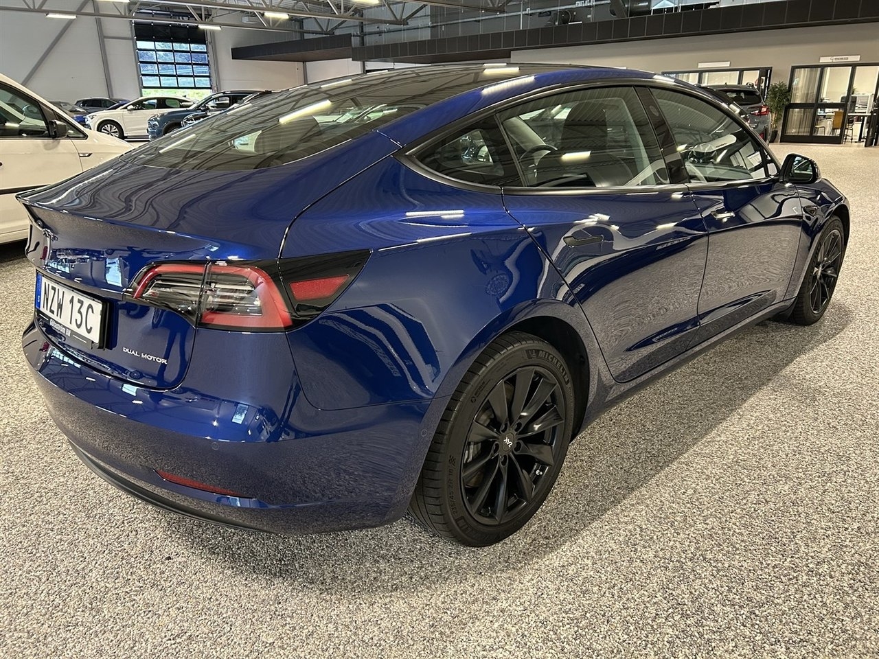 Tesla Model 3 2022, bild 4/10