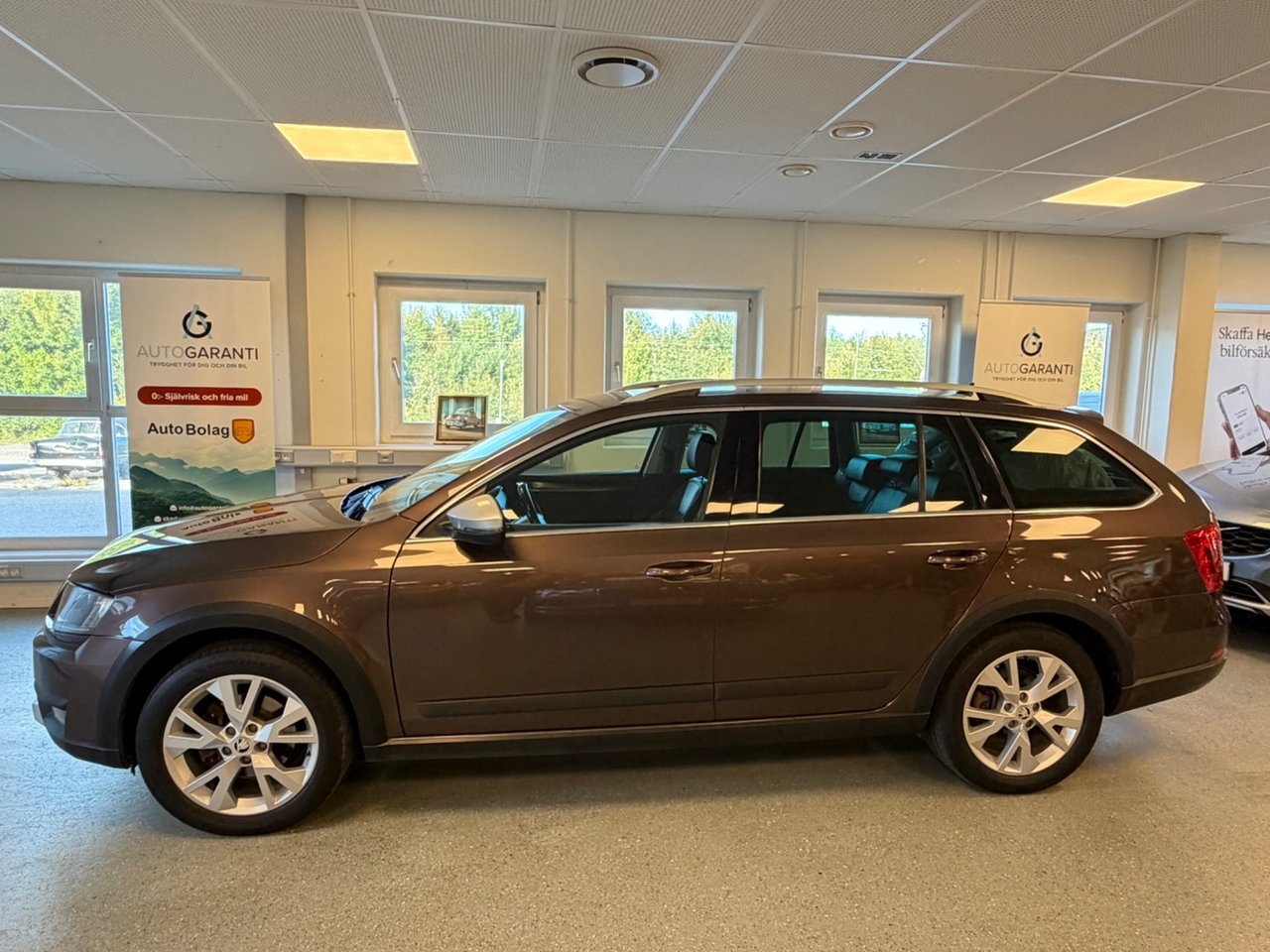 Skoda Octavia 2016, kuva 6/10