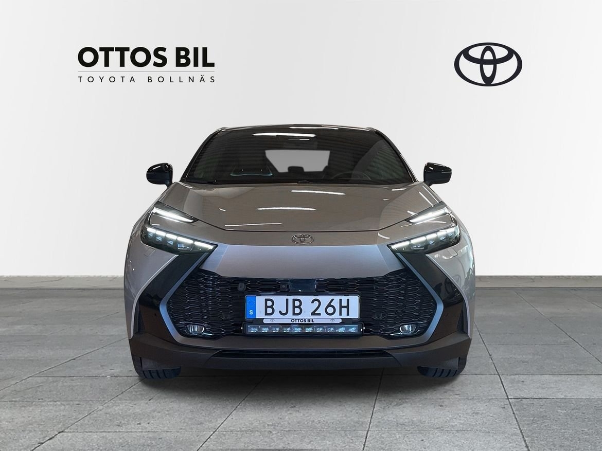 Toyota C-HR 2025, bild 6/10