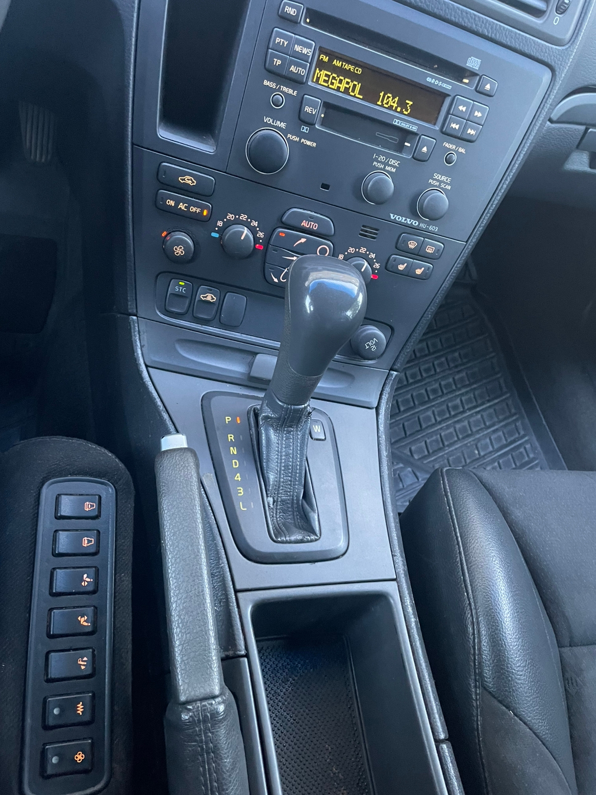Volvo V70 2.4 Automatisk 2002, bild 7/10