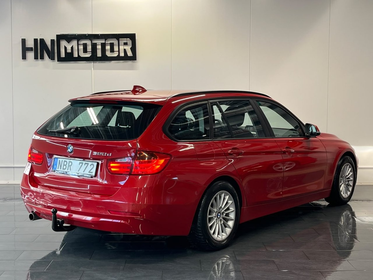 BMW 320 d Touring 2013, kuva 7/10