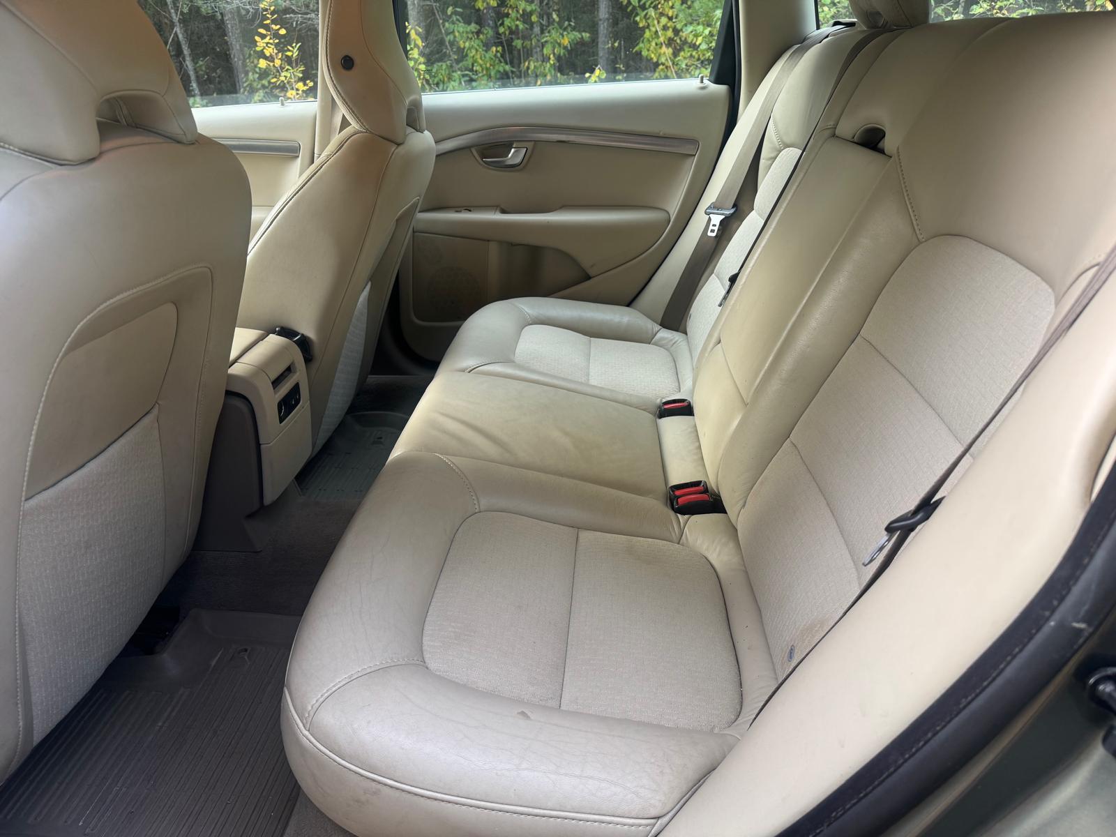 Volvo V70 2.4D Manuell 2010, bild 6/7