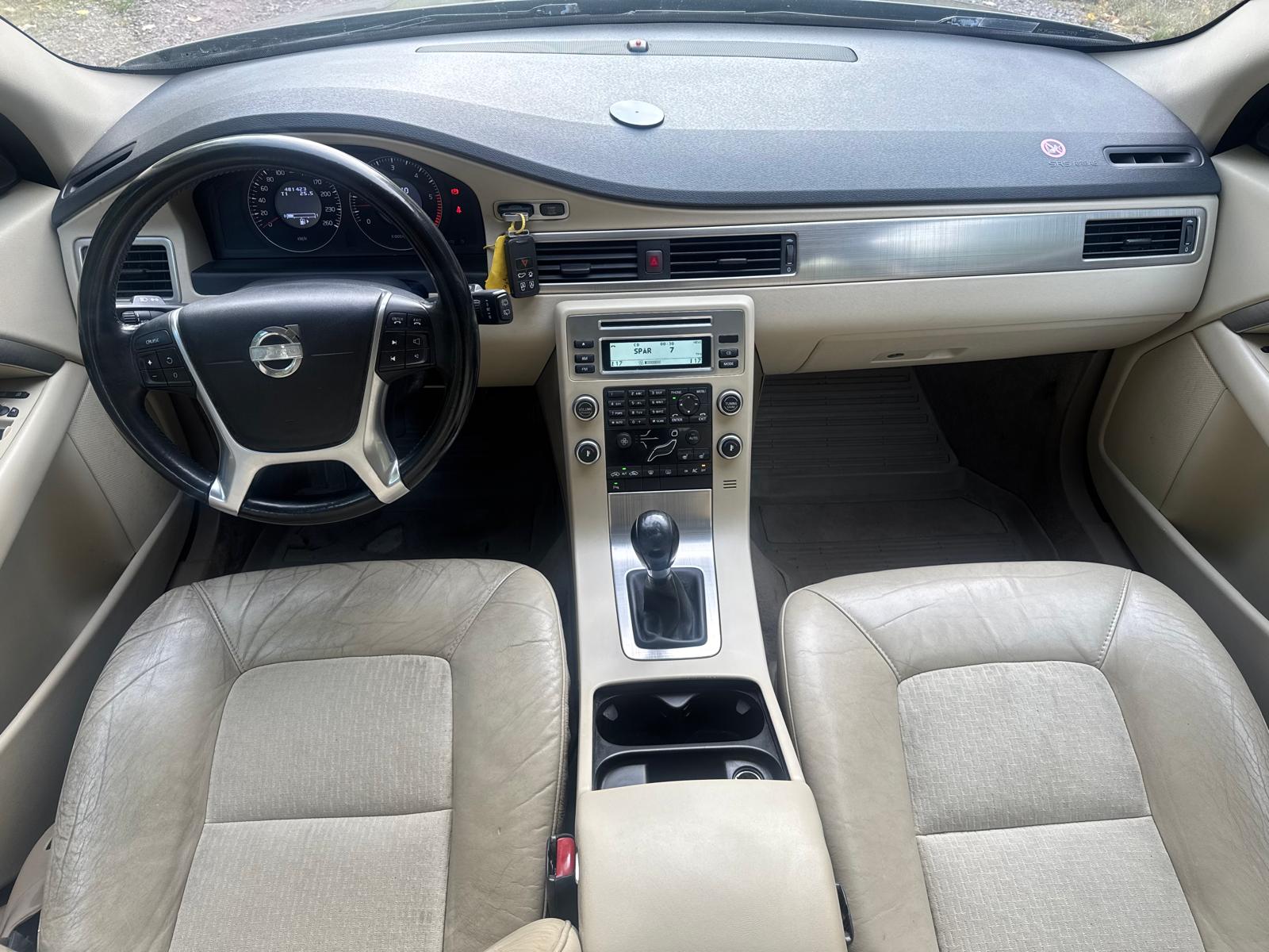 Volvo V70 2.4D Manuell 2010, bild 7/7