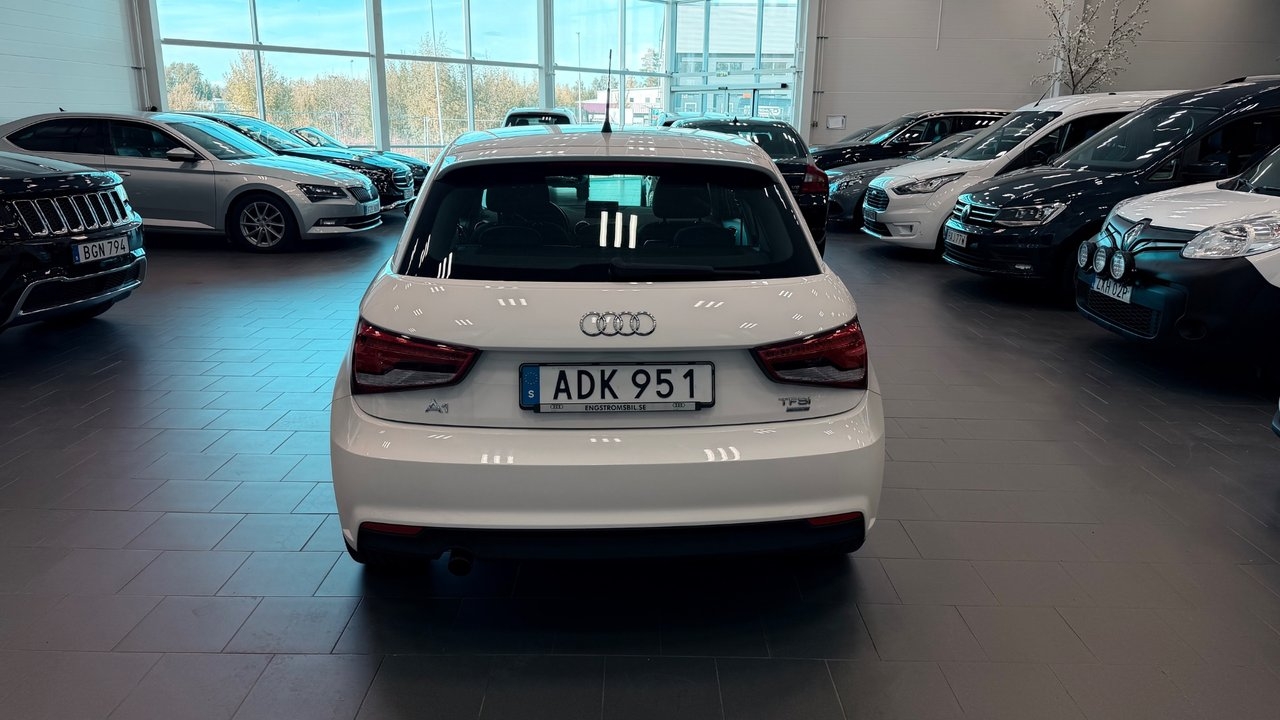 Audi A1 Sportback 1.0 TFSI 95hk Proline 2017, bild 5/10