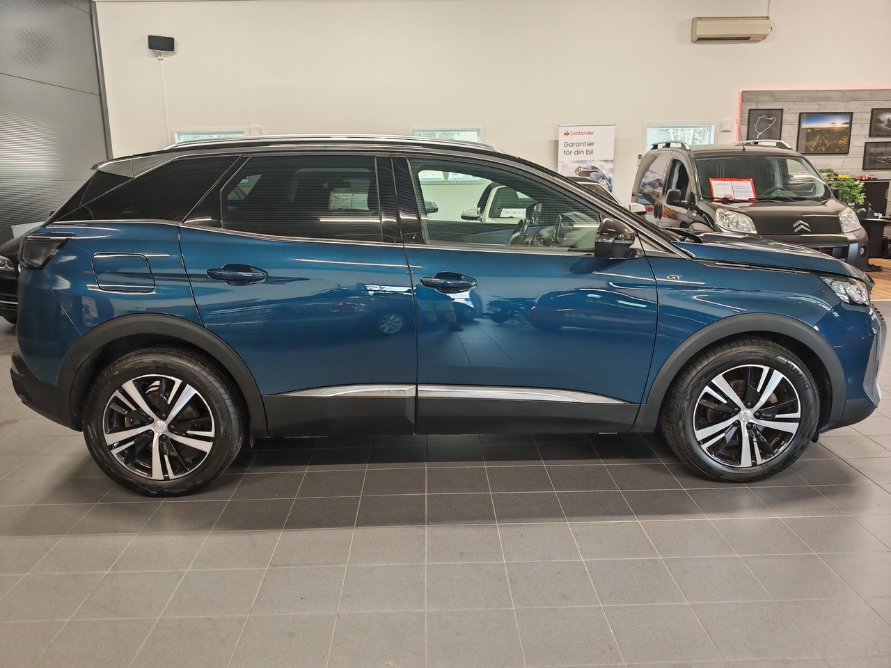 Peugeot 3008 1.2 PureTech 130 EAT GT/Nav 2022, bild 2/10