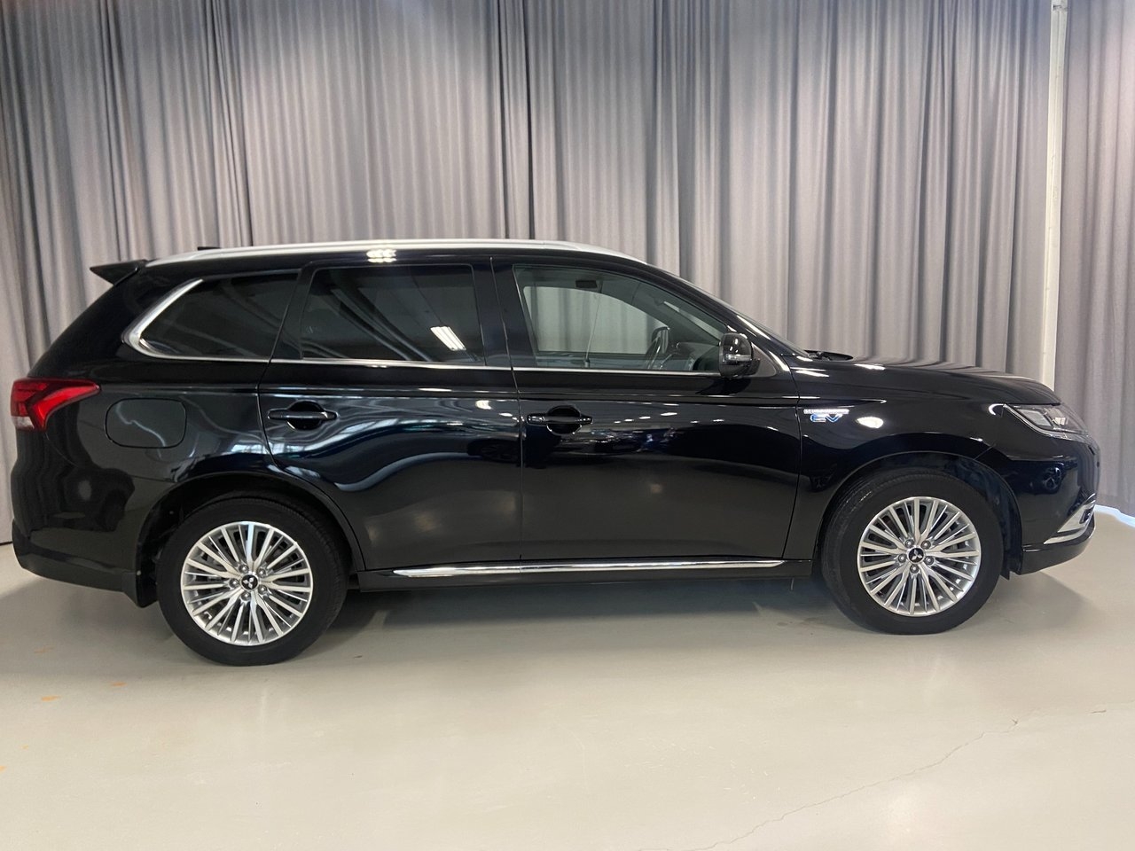 Mitsubishi Outlander 2020, bild 4/10