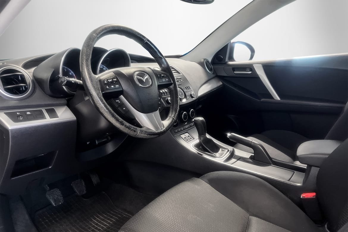 Mazda 3 Sport 1,6 5D /Dragkrok 2012, kuva 3/9