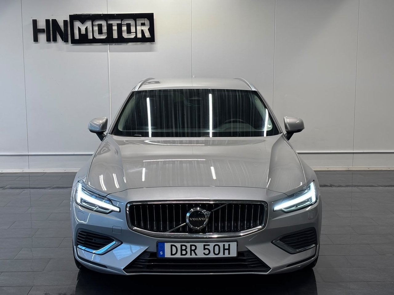 Volvo V60 Recharge T6 AWD Plus Bright 2023, kuva 4/10