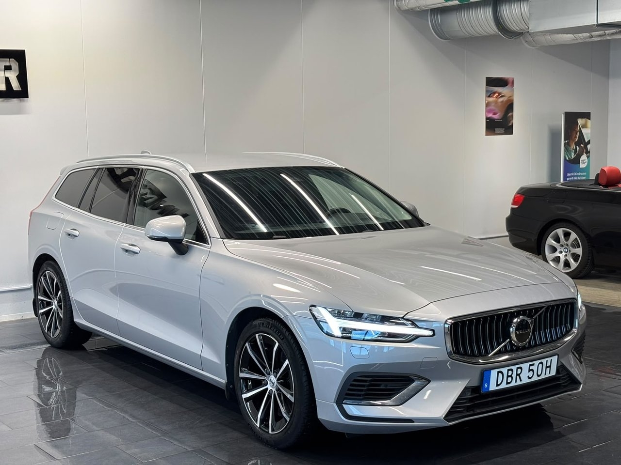 Volvo V60 Recharge T6 AWD Plus Bright 2023, kuva 5/10