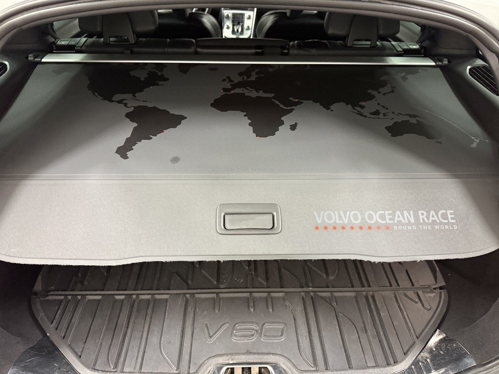 Volvo V60 D4 AWD Ocean Race 5-cyl Euro 6 2016, bild 7/10