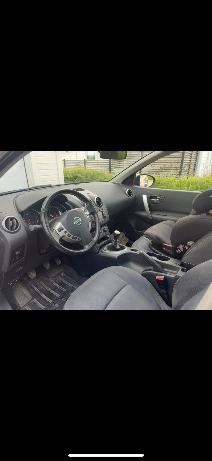 Nissan Qashqai+2 2.0 Manuell 2010, photo 6/7