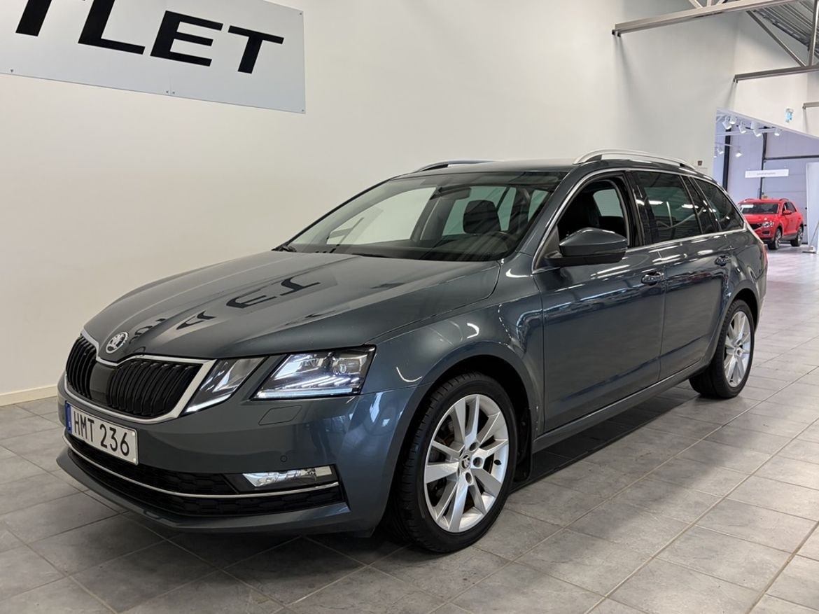 Skoda Octavia 1.5 TSI 150hk Style Drag 2018, bild 2/17