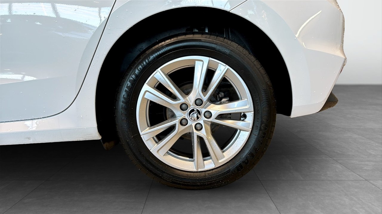 Skoda Fabia SELECTION TSI 115 DSG 2024, bild 6/10
